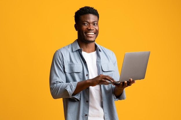 The Role of Decentralized Identity in Empowering Users